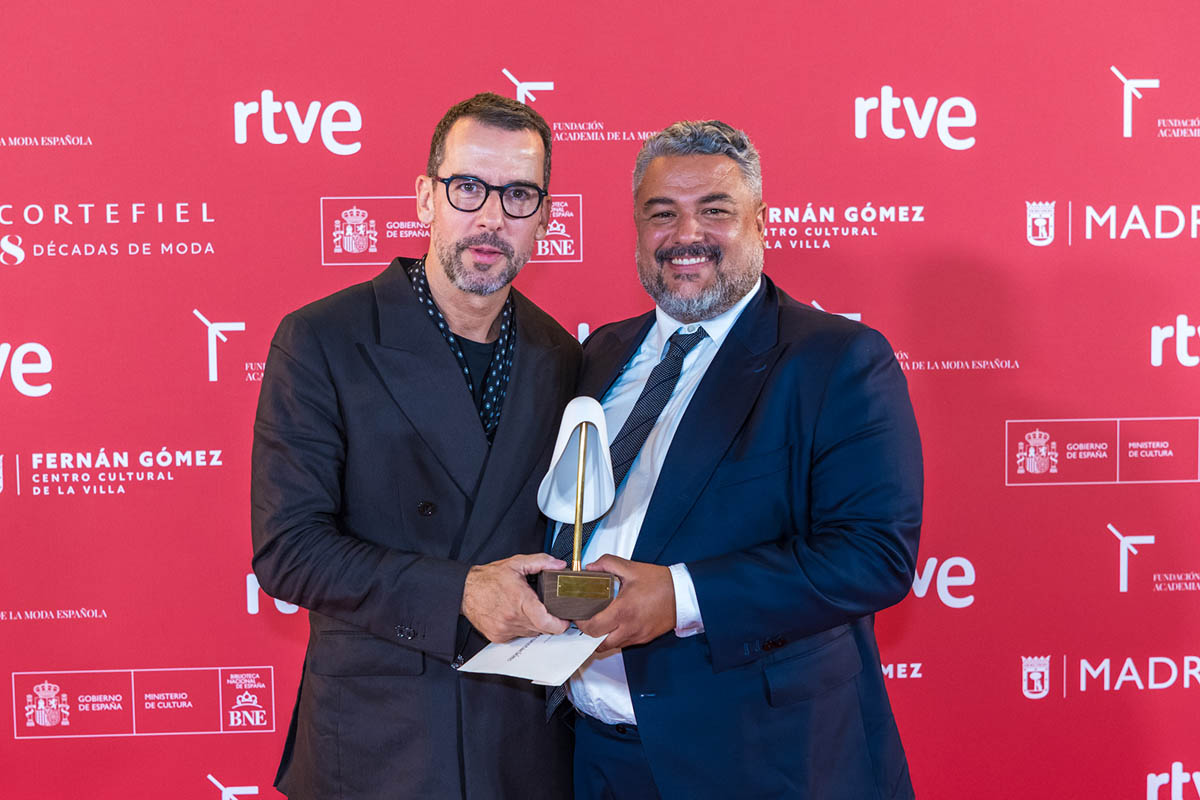 pfame-2025-ganadores-Mejor Present Desfile_Nacho Aguayo y Alex Miralles (Pedro del Hierro)